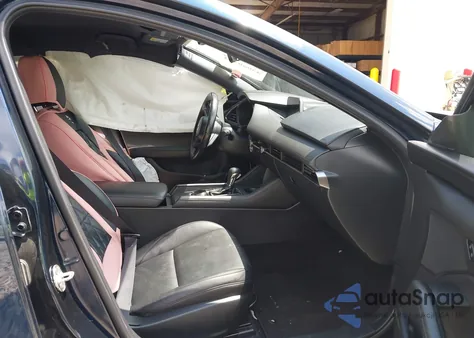 2021 Mazda Mazda3 Select from USA, damaged, VIN JM1BPAKL7M1336990